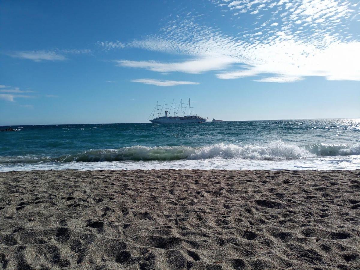 Espectacular Vivienda Junto A La Playa Y Paseo Maritimo En Almeria Daire Dış mekan fotoğraf