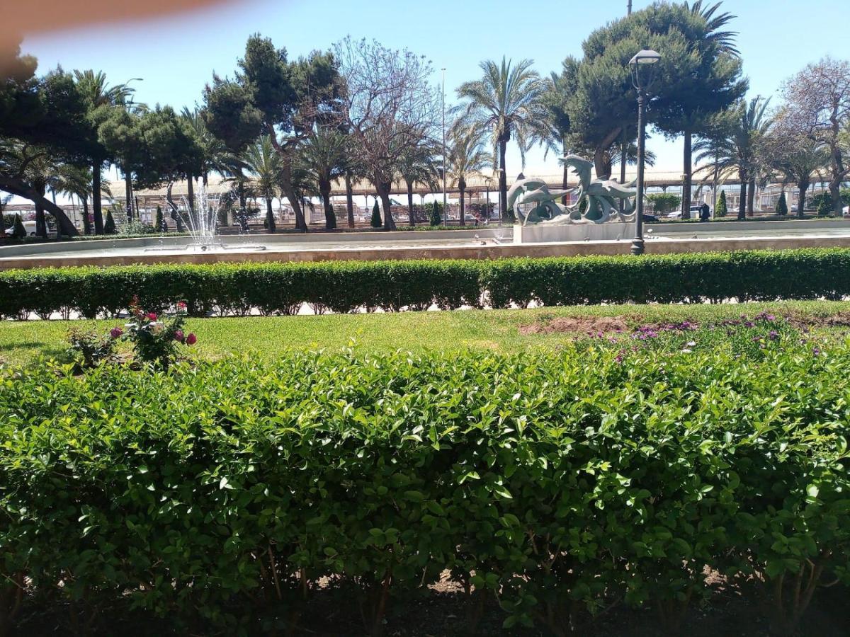 Espectacular Vivienda Junto A La Playa Y Paseo Maritimo En Almería Dış mekan fotoğraf