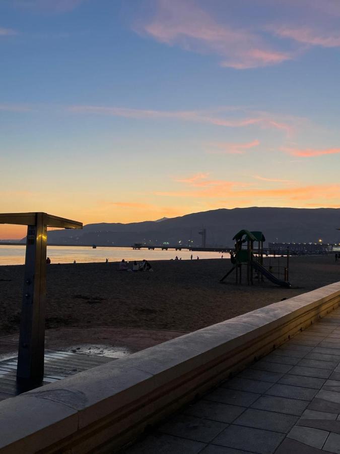 Espectacular Vivienda Junto A La Playa Y Paseo Maritimo En Almería Dış mekan fotoğraf
